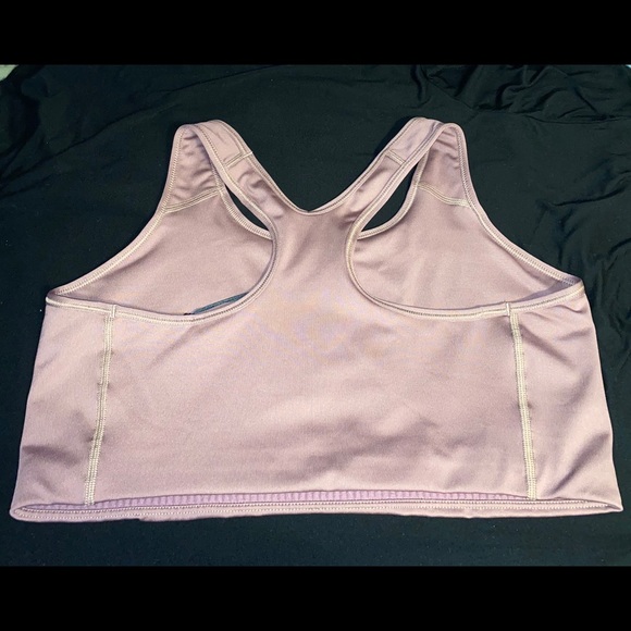 Nwt! Nike sports bra (plus size) - Picture 3 of 7